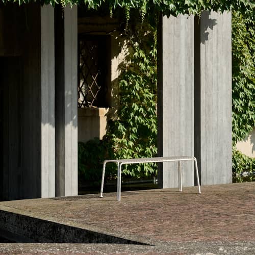 Thorvald SC112 Bench metal white / L 125 cm - &tradition - Ivory - Powder coated steel