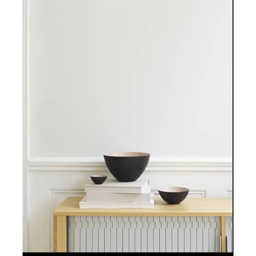 Bol Krenit métal beige / 30 cl - Ø 12,5 x H 5,9 cm / Herbert Krenchel, 1953 - Normann Copenhagen - Noir / Intérieur sable - Acier