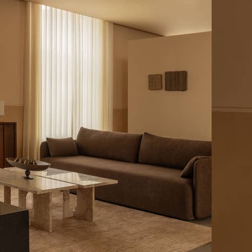 Canapé droit Offset tissu gris / 3 places - L 228 cm - Audo Copenhagen - Audo Bouclé 16 / Gris - Mousse HR, Pin, Ressorts acier, Tissu Audo Bouclé