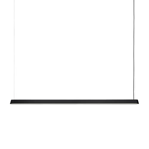 Linear LED Pendant metal black / L 169.2 cm - Aluminium - Muuto - Black - Aluminium