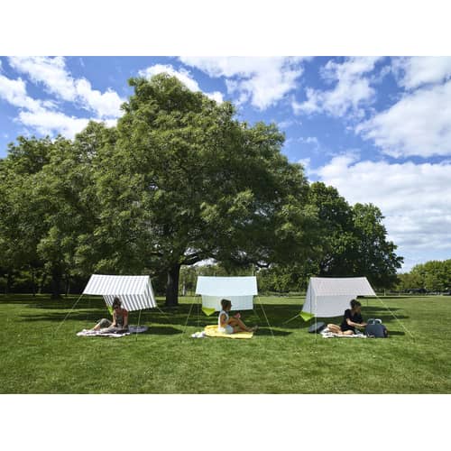 Tente de plage Miasun tissu bleu / Pliable & nomade - 150 x 220 cm - Fatboy - Venice / Carreaux bleus - Aluminium, Coton