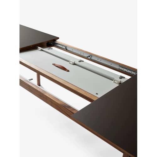 Tavolo con prolunga Patch HW2 corian beige legno naturale / Laminato Fenix - L 240 a 340 cm - &tradition - Beige / Rovere Bianco - Legno di quercia massello sbiancato, Stratificato opaco Fenix NTM®