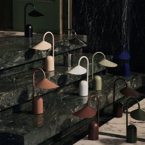 Schnurlosleuchte Arum LED metall silber - Ferm Living - Stahl poliert - polierter rostfreier Stahl