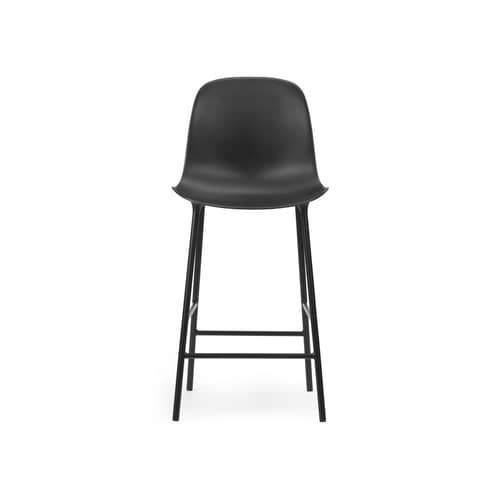 Sgabello bar Form materiale plastico nero / H 65 cm - Normann Copenhagen - Nero / Piede Nero - Acciaio laccato, Polipropilene