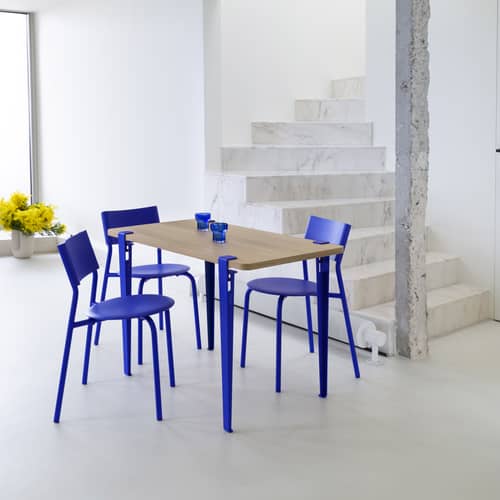 Chaise empilable SSD - TIPTOE x Klein Blue® édition limitée bois bleu - TIPTOE - Bleu Klein - Acier thermolaqué, Chêne teinté