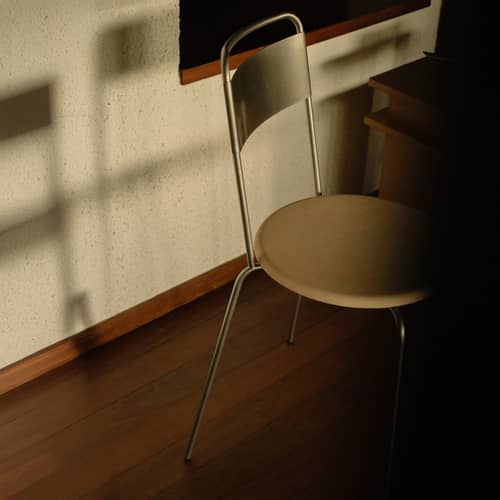 Chaise Petit Rond métal / Assise cuir - Frama  - Acier brossé / Cuir naturel - Acier inoxydable brossé, Cuir