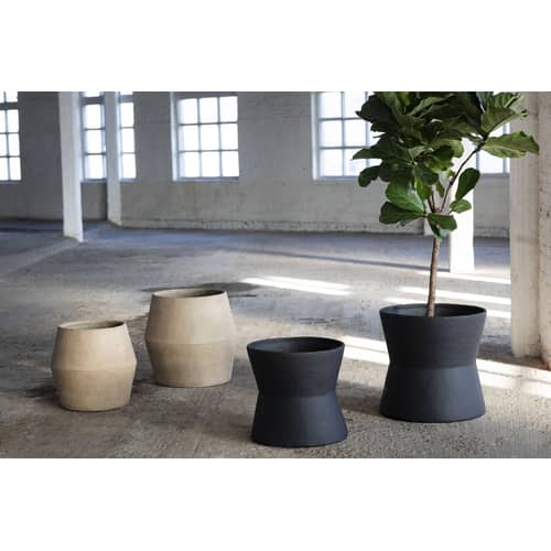 Portavaso Construct carta marrone beige Piccolo / Ø 50 x H 47 cm - Cartapesta - Serax - Ø 50 x H 47 cm / Marrone - Cartapesta, Fibra di vetro