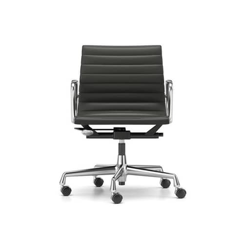 Sessel mit Rollen Aluminium Chair EA118 leder schwarz / Eames, 1958 - Vitra - Schwarz (Leder) / Aluminium verchromt - Aluminium-Druckguß, Polyurethan-Schaum, Rindsleder
