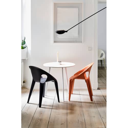 Fauteuil empilable Bell plastique blanc / Polypropylène recyclé (éco-conçu) - Konstantin Grcic, 2020 - Magis - Blanc Highnoon - Polypropylène recyclé