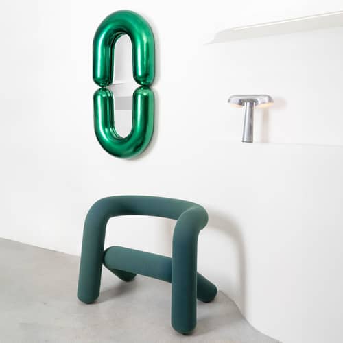 Miroir mural Zodiac Bumper Large céramique vert /  L 55 x H 110 cm - Jean-Baptiste Fastrez, 2020 - Moustache - Vert métallisé - Céramique, Verre