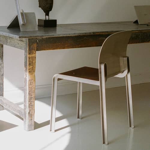 Chaise Rivet Chair métal / Martelé à la main - Frama  - Aluminium brut - Aluminium brut