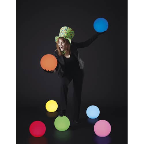 Kabellose, wiederaufladbare Außenlampe Globo Outdoor LED plastikmaterial weiß kabellos - Ø 25 cm - für den Außeneinsatz - Slide - Weiß / für den Außeneinsatz - Ø 25 cm - Recycelbares Polyethylen