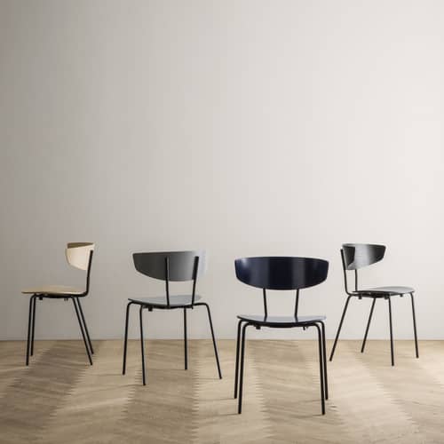 Chaise empilable Herman bois noir - Ferm Living - Noir - Acier laqué époxy, Contreplaqué de chêne laqué