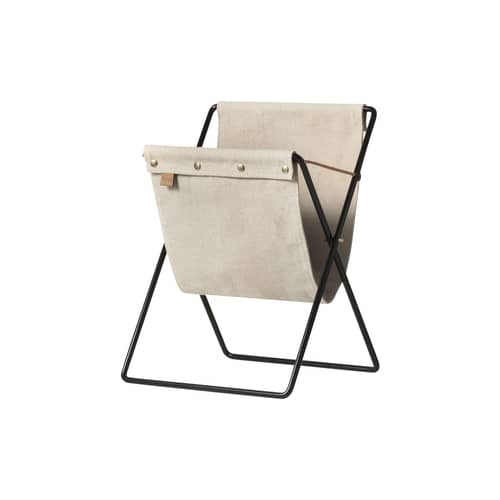 Porte-revues Herman     / Métal & tissu - Pliant - Ferm Living - Beige / Structure noire - Coton, Cuir, Laiton, Métal laqué époxy