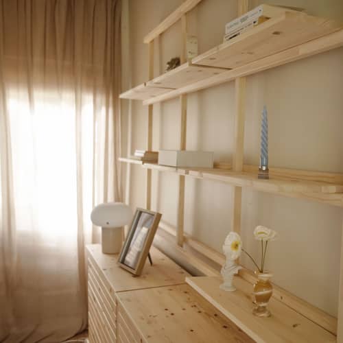 Groove Wall shelf natural wood / W 192 x H 127 cm - KARUP DESIGN - W 192 x H 127 cm / Pine - FSC-certified solid pine