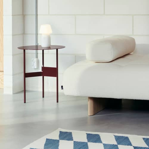 Table basse Shim métal rouge / Ø 45 x H 51 cm - Hay - Bordeaux - Acier thermolaqué