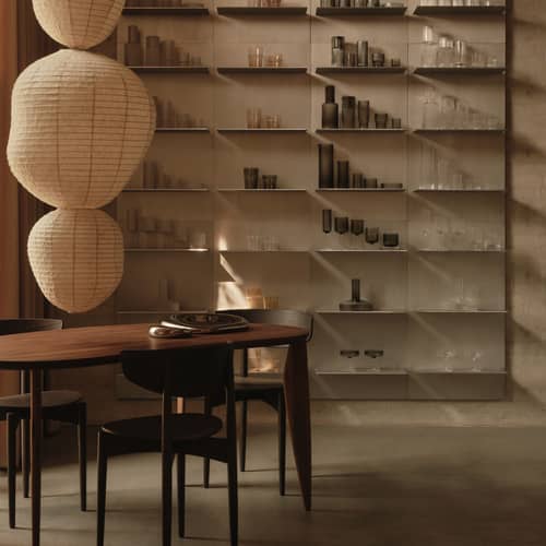 Tavolo ovale Feve legno marrone / Scrivania - 160 x 86 cm / Cassetto rimovibile - Ferm Living - Noce - Legno di noce massiccio FSC