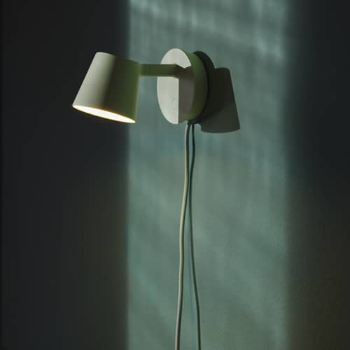Applique con presa Tip LED metallo verde / Regolabile - Lampada - Muuto - Verde pallido - Alluminio