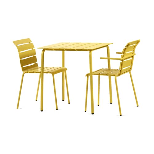 Table carrée Aligned métal jaune / By Maarten Baas - 70 x 70 cm / Aminium - valerie objects - Jaune - Aluminium thermolaqué