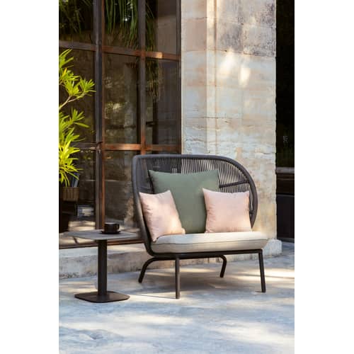 Gepolsterter Sessel Kodo Cocoon n°2 plastikmaterial textil faser braun beige / H 98 cm - handgeflochtenes Acrylseil - Vincent Sheppard - Fossilgrau / Beige & grün - Acrylseil, Schaumstoff, Sunbrella-Gewebe, Thermolackiertes Aluminium