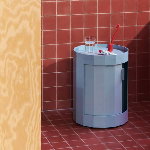 Rangement Facet Low / H 49 cm - 1 porte / Avec roulettes - Hay - Bleu Misty - ABS recyclé