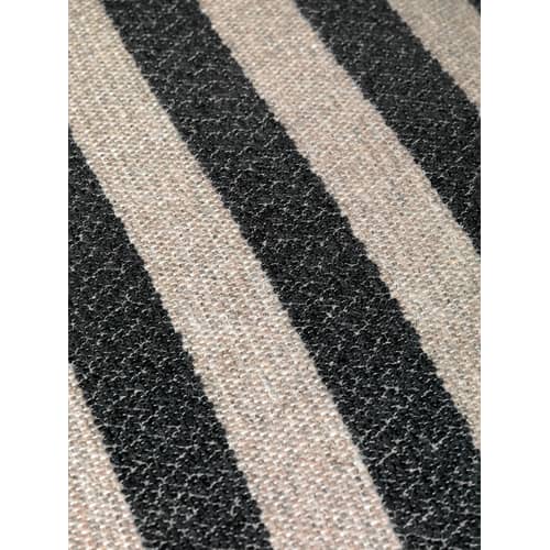 Sofa Rico x Louisiana textil beige / L 150 cm - Ferm Living - Schwarz & Sand gestreift (Stoff Louisiana) - Gewebe, Holz, Schaumstoff