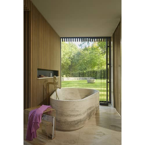 Hocker Curva metall gold / Beistelltisch - AYTM - Messing - Eisen, messingplatiert