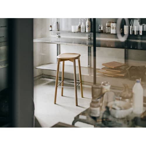 Tabouret de bar Soft Edge 82 / H 75 cm - Hay - Chêne - Chêne massif verni, Contreplaqué de chêne verni