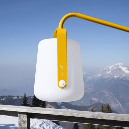 Balad Small LED Wireless rechargeable outdoor lamp plastic material yellow / H 25 cm - USB - Fermob - Textured Honey - Aluminium, Polythene