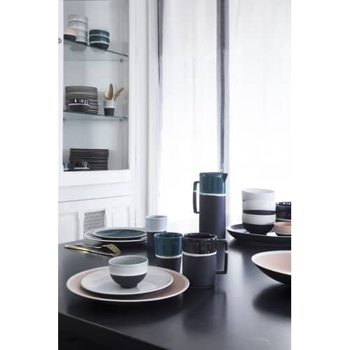 Becher Sicilia keramik blau schwarz - Maison Sarah Lavoine - Blue Sarah - emaillierter Sandstein