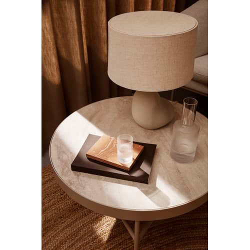 Table basse Travertine Large pierre beige / Ø 70,5 x H 35 cm - Ferm Living - Pierre Travertin beige / Pied beige Cachemire - Acier thermolaqué, Travertin