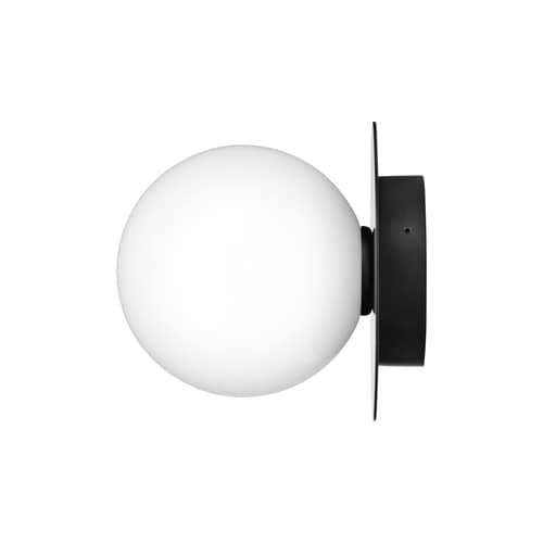 Applique d\'extérieur verre opalin Liila 1 OUTDOOR / Plafonnier - NUURA - Blanc opalin / Noir - Aluminium thermolaqué, Verre soufflé bouche