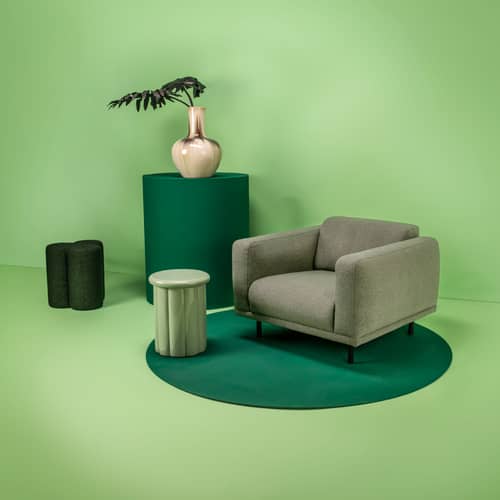 Pouf Clover tissu vert / Tissu bouclette - POLSPOTTEN - Vert - Bois, Mousse HR, Tissu bouclette