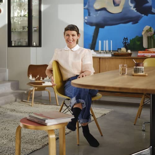 Sedia DSW - Eames Fiberglass Side Chair materiale plastico giallo / (1950) - legno chiaro - Vitra - Ocra chiaro / Acero con tonalità gialla - , Acero massiccio
