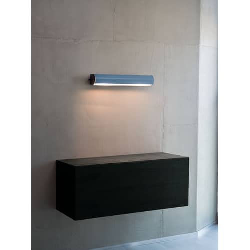 Cylindrique Wall light metal blue / Length - L 48 cm - Charlotte Perriand - Nemo - L 48 cm / Light blue - Painted aluminium