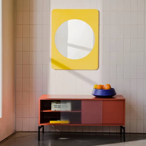 Wandspiegel Aku holz gelb / B 70 x H 90 cm - NOO.MA - Flauschiges Gelb -  Verre miroir, Birkenholzfurnier