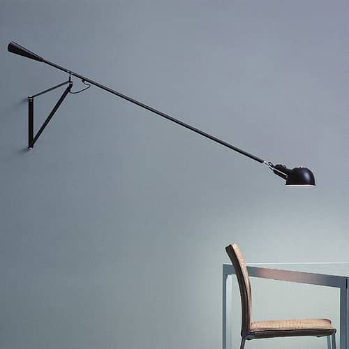 Applique avec prise 265 métal noir / L 205 cm - Modèle de 1973 - Flos - Noir - Acier, Fonte, Laiton