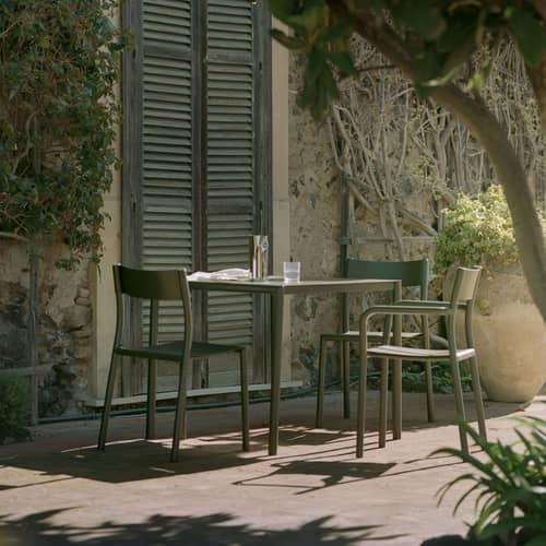 Fauteuil bridge empilable May - NEW WORKS - Vert foncé - Acier
