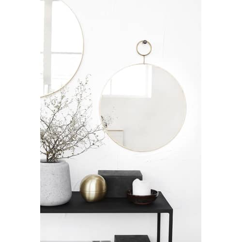 Miroir mural The loop      / Laiton - Ø 32 cm - House Doctor - Ø 32 cm / Laiton - Laiton, Miroir