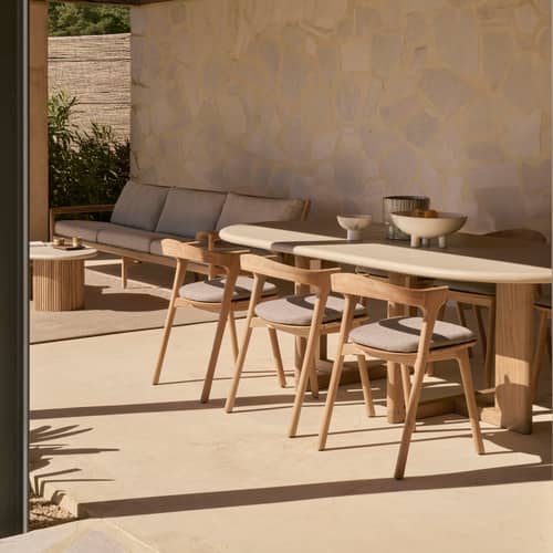 Tavolo ovale Trestle pietra grigio / 240 x 110 cm - Calcestruzzo e teak riciclato - Ethnicraft - Grigio chiaro / Teck - Calcestruzzo, Teak riciclato