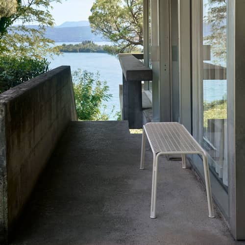 Banc Thorvald SC112 métal blanc / L 125 cm - &tradition - Ivoire - Acier thermolaqué