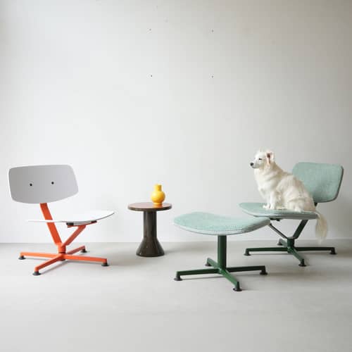 Fauteuil pivotant Arba / Tissu - Bouroullec, 2024 - raawii - Vert (tissu Sisu 0805) / Base vert foncé - Acier, Aluminium, Contreplaqué, Mousse, Tissu Kvadrat