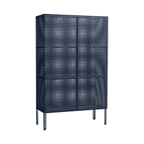 Schrank Perforated Cabinet Large metall blau / B 89 x H 146,5 cm - Hay - Blau Gebläuter Stahl - thermolackierter Stahl