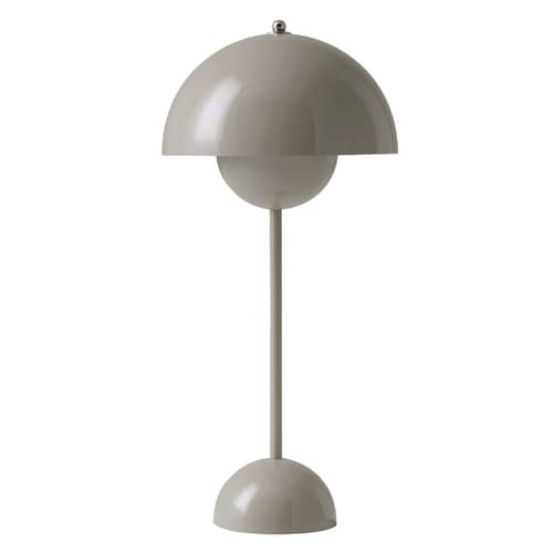 Lampe de table Flowerpot VP3   / H 50 cm - By Verner Panton, 1968 - &tradition - Gris-beige - Aluminium laqué