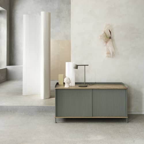 Buffet Enfold métal noir / L 124 x P 45 x H 63 cm - Muuto - Noir / Noir - Acier thermolaqué, Chêne massif laqué