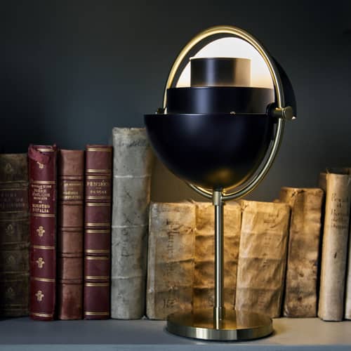Lampe extérieur sans fil rechargeable Multi-Lite métal noir / Louis Weisdorf, 1972 - Gubi - Noir / Base laiton - Laiton