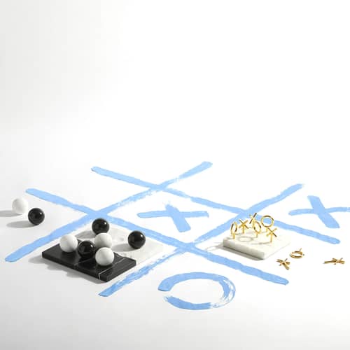 Jeu de morpion Tic Tac Toe marbre blanc or métal / Marbre & laiton - Jonathan Adler - Blanc & laiton - Laiton poli, Marbre