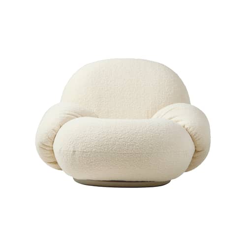 Pacha - Avec accoudoirs Padded armchair textile white / Pierre Paulin, 1975 reissue - Gubi - White (Karakorum 001 fabric) / Gold base - Foam, Painted MDF, Plywood, Terrycloth