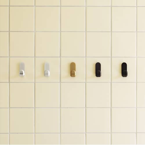 Set de 2 patère Curve Mini métal / H 5,8 cm - Normann Copenhagen - Noir mat - Aluminium anodisé