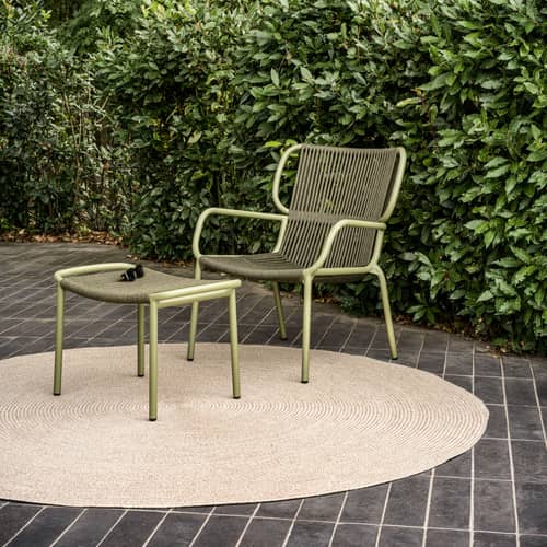 Poltrona bassa Ribbon Lounge fibra sintetica verde / Corda in polipropilene - Vincent Sheppard - Verde scuro / Verde muschio - Alluminio termolaccato, Corda in polipropilene
